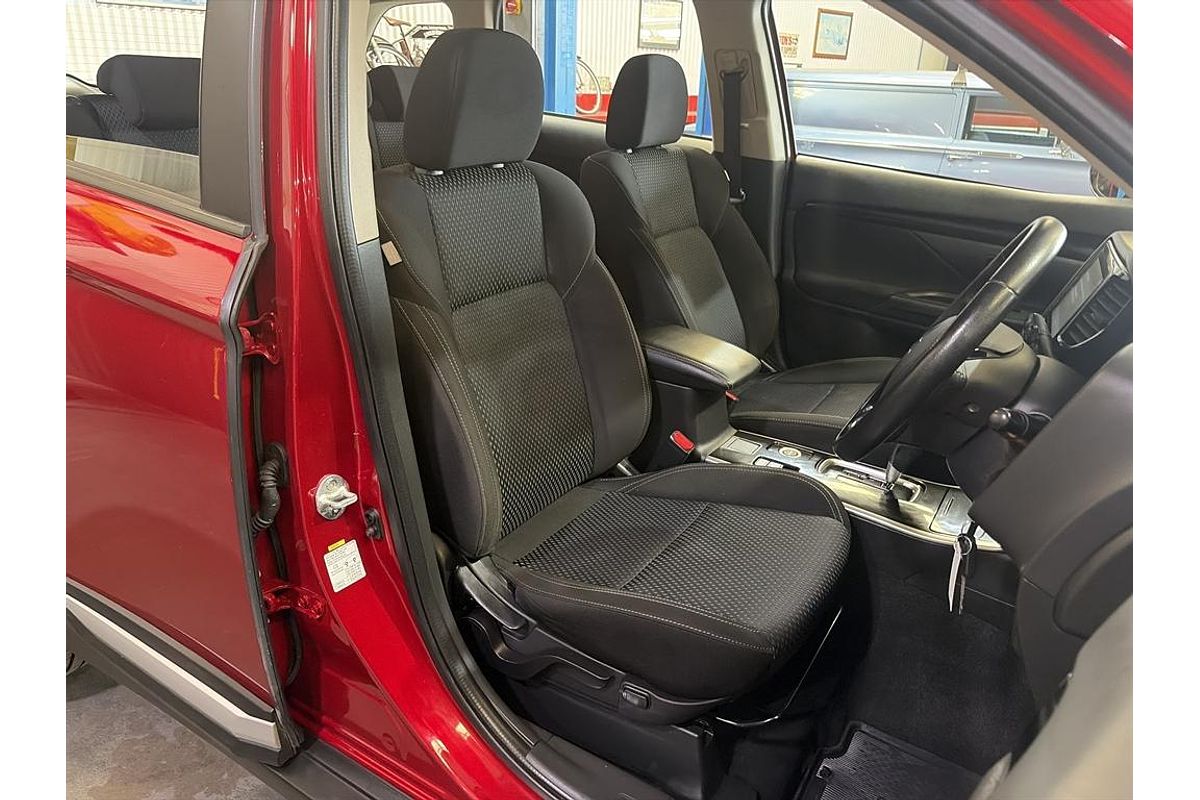 2019 Mitsubishi Outlander ES 7 SEAT (AWD) ZL MY20