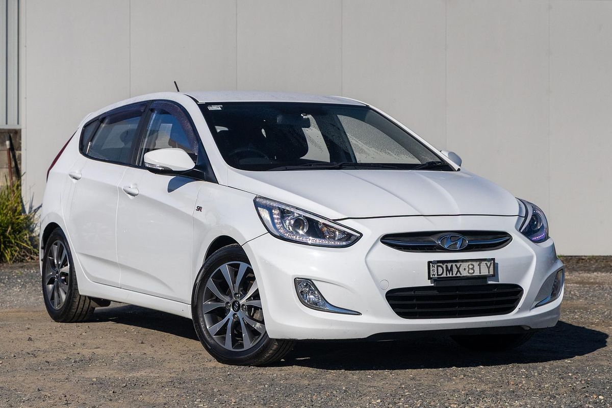 2017 Hyundai Accent SR RB4