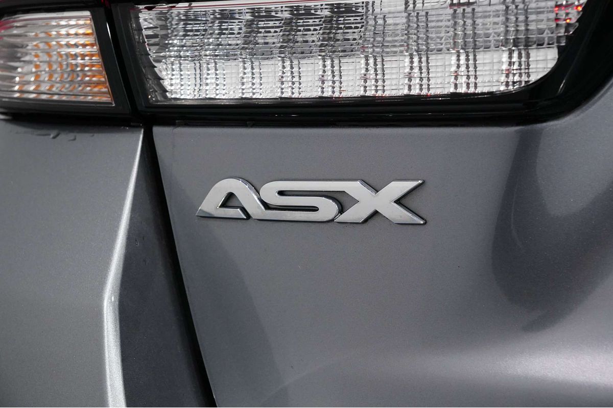 2022 Mitsubishi ASX ES XD