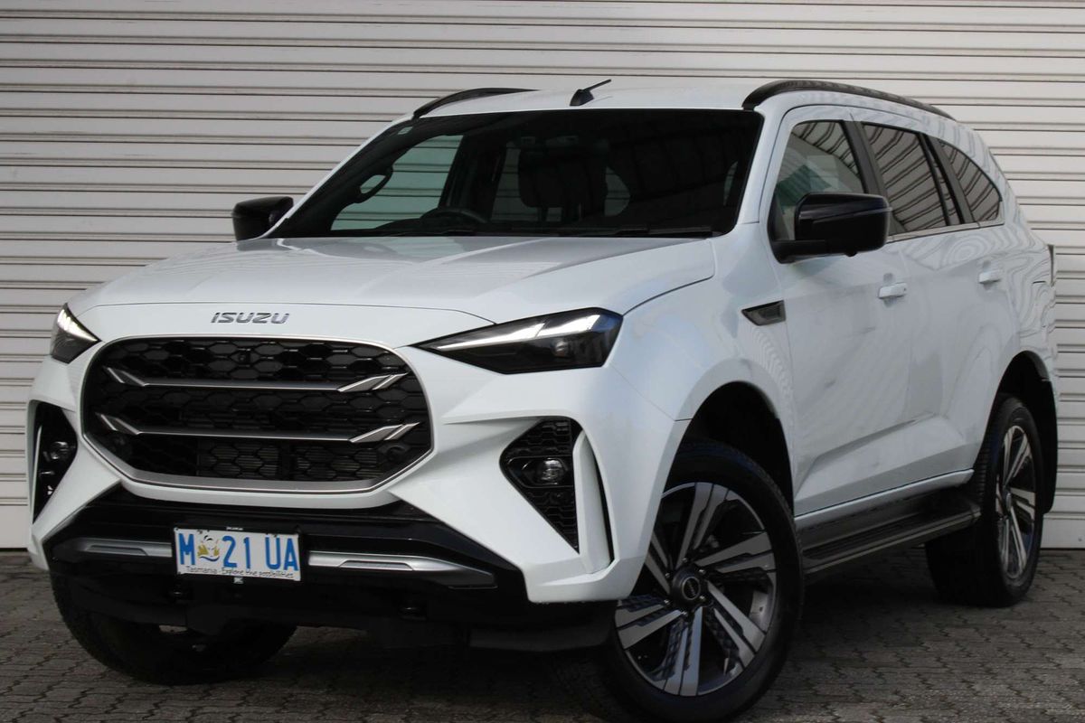 2025 Isuzu MU-X LS-T