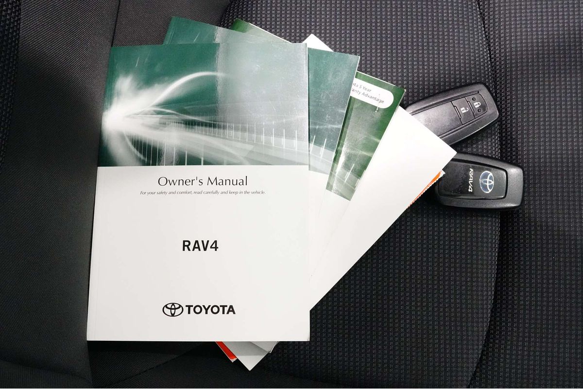 2021 Toyota RAV4 GX AXAH52R