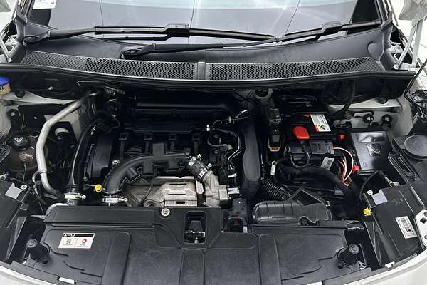 2017 Peugeot 3008 Active P84 thumb-10