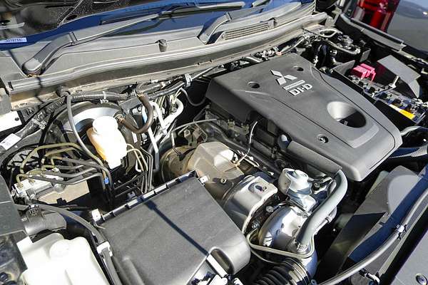 2025 Mitsubishi Pajero Sport GLS QG thumb-6