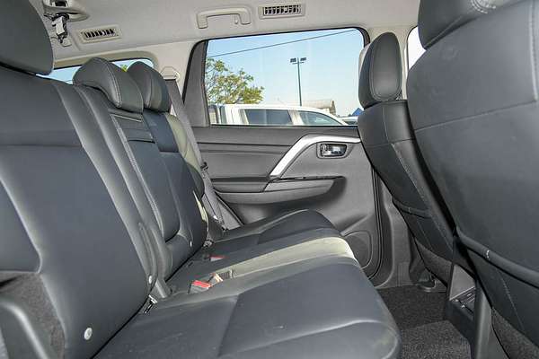 2025 Mitsubishi Pajero Sport GLS QG thumb-7