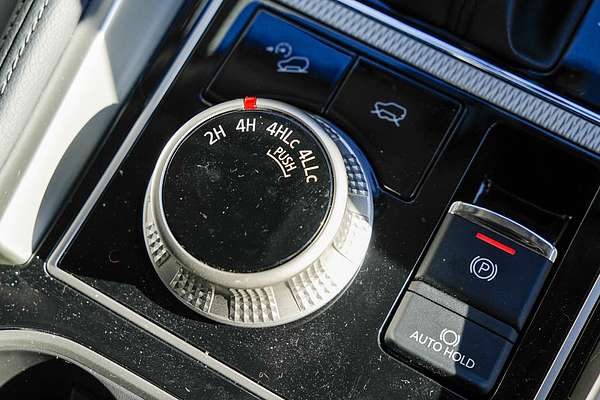 2025 Mitsubishi Pajero Sport Exceed QG thumb-13