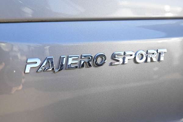 2025 Mitsubishi Pajero Sport Exceed QG thumb-19