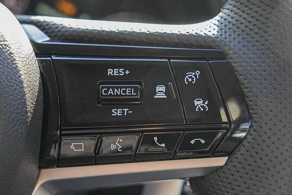 2025 Mitsubishi Pajero Sport GLS QG thumb-13