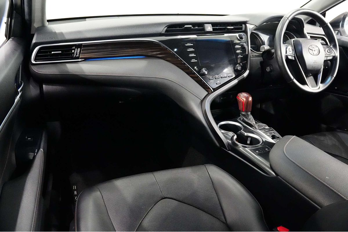 2018 Toyota Camry SL AXVH71R
