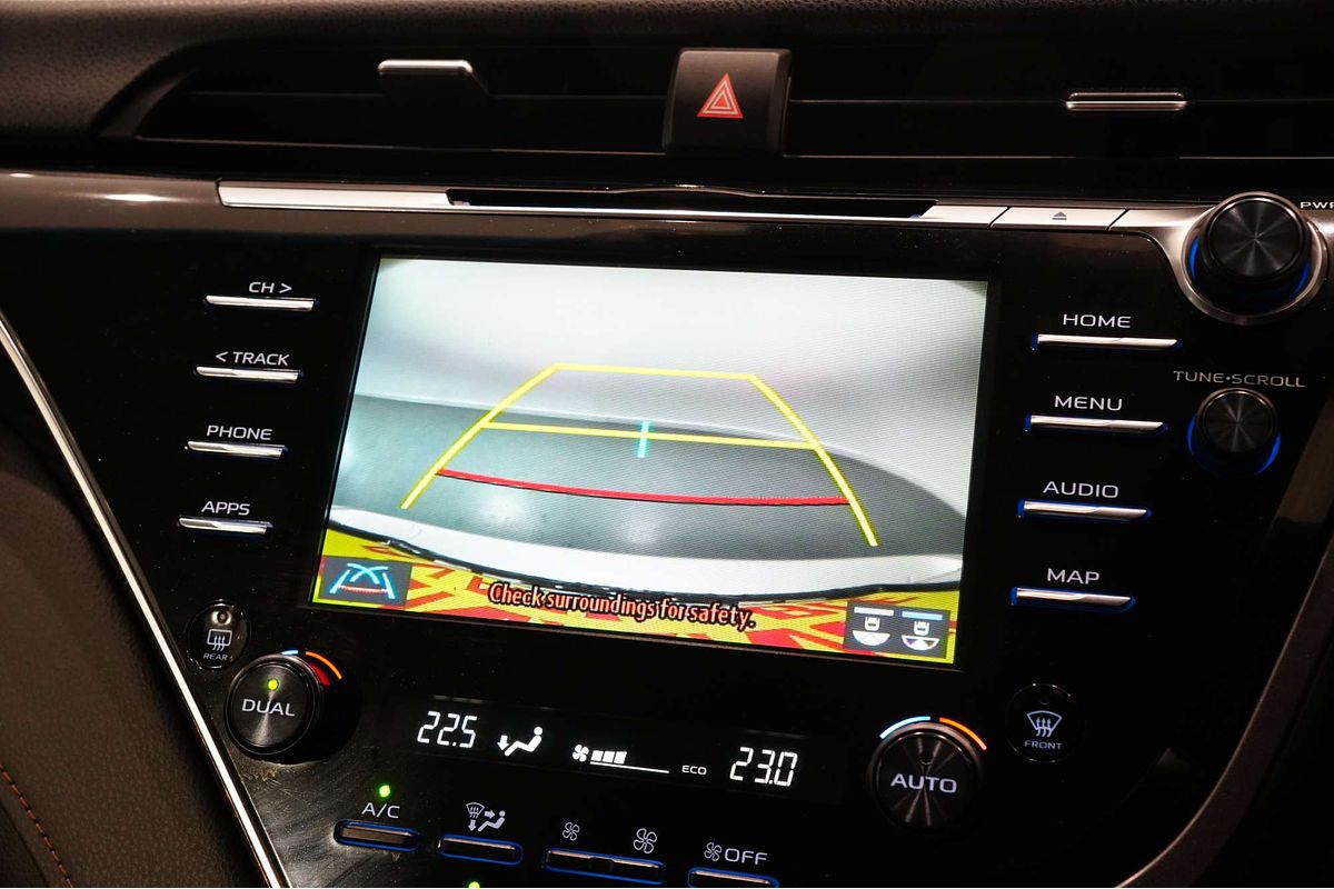 2018 Toyota Camry SL AXVH71R