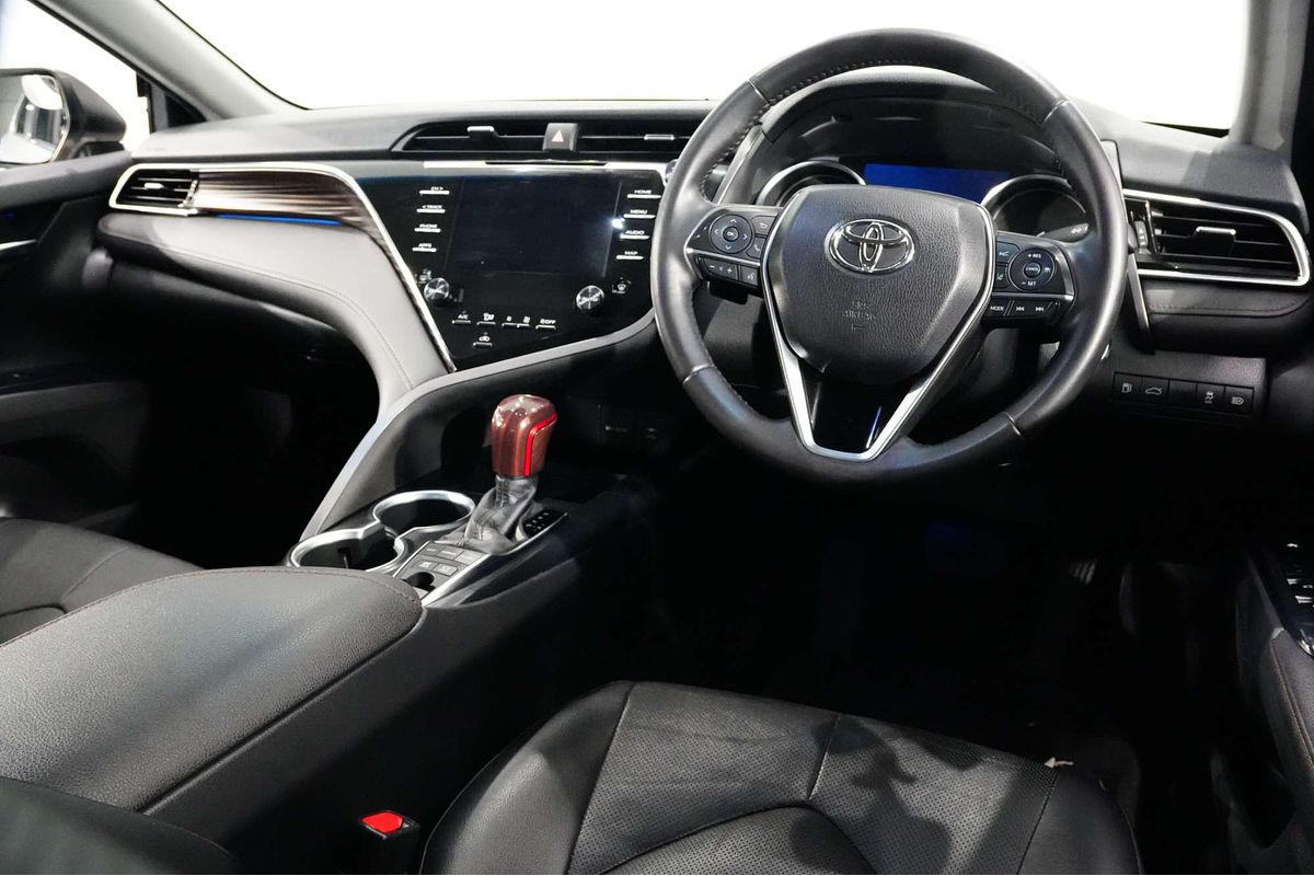 2018 Toyota Camry SL AXVH71R