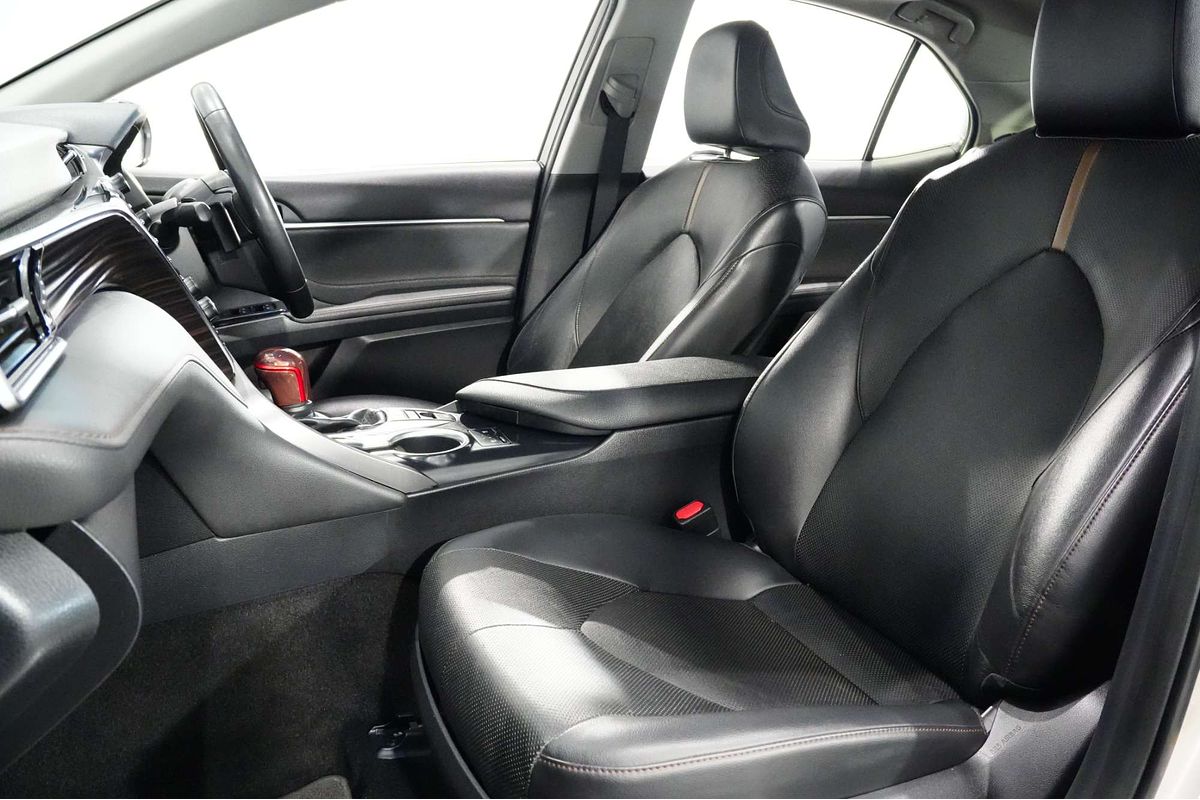 2018 Toyota Camry SL AXVH71R