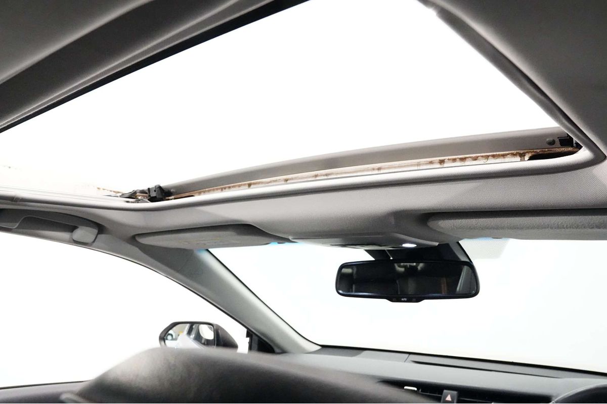 2018 Toyota Camry SL AXVH71R