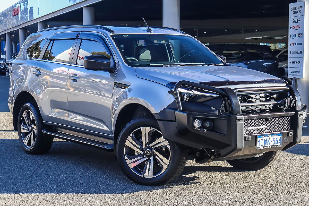 2025 Isuzu MU-X LS-T