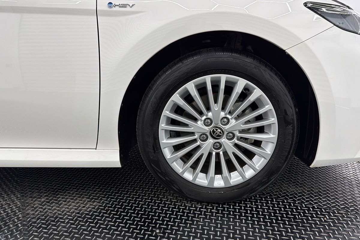 2025 Toyota Camry Ascent AXVH80R
