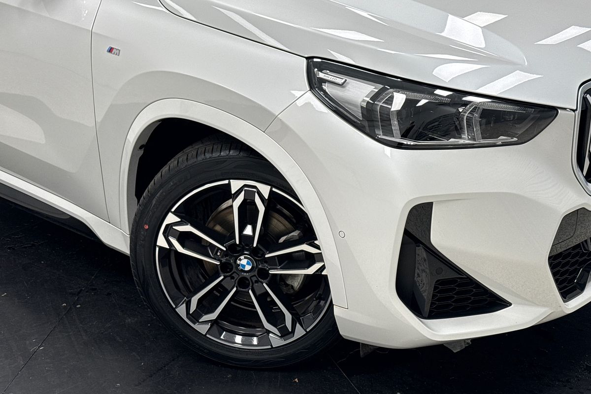 2024 BMW X1 xDrive20i U11