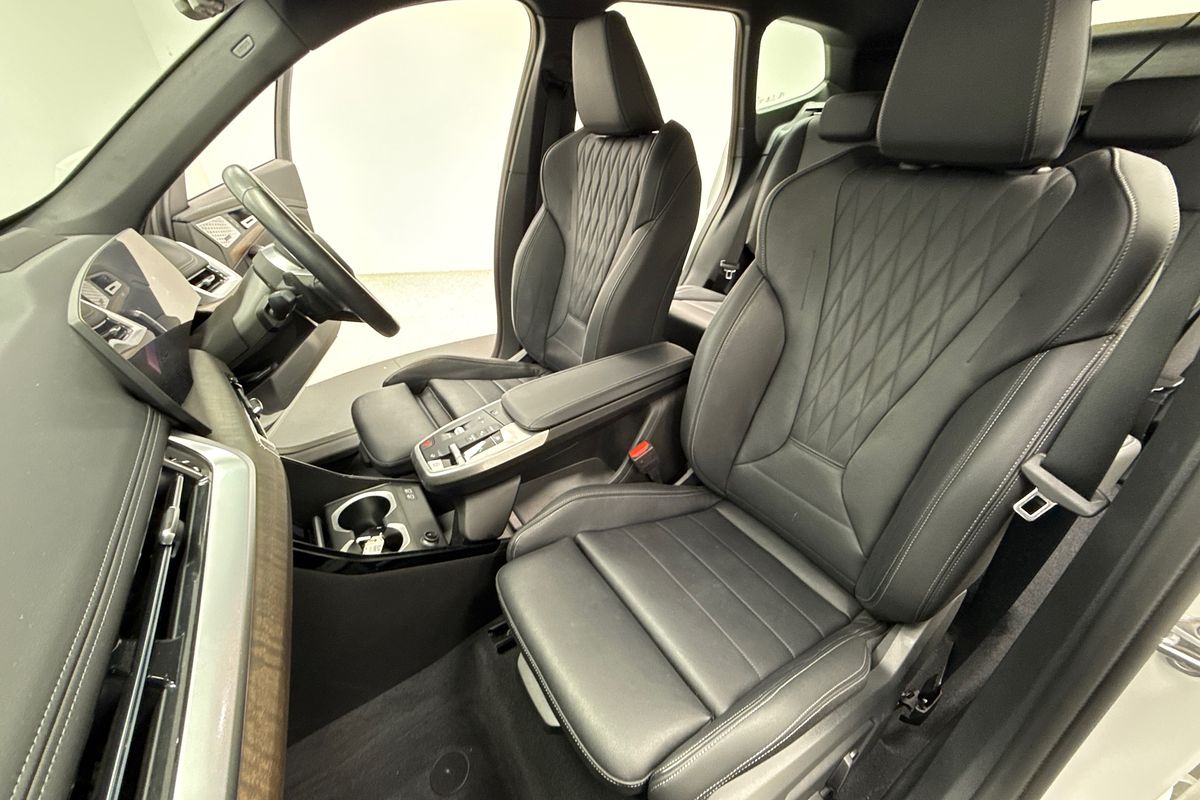 2024 BMW X1 xDrive20i U11
