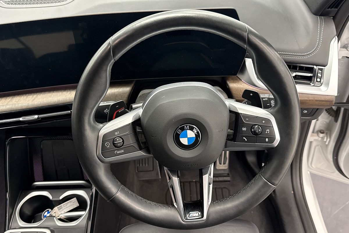 2024 BMW X1 xDrive20i U11