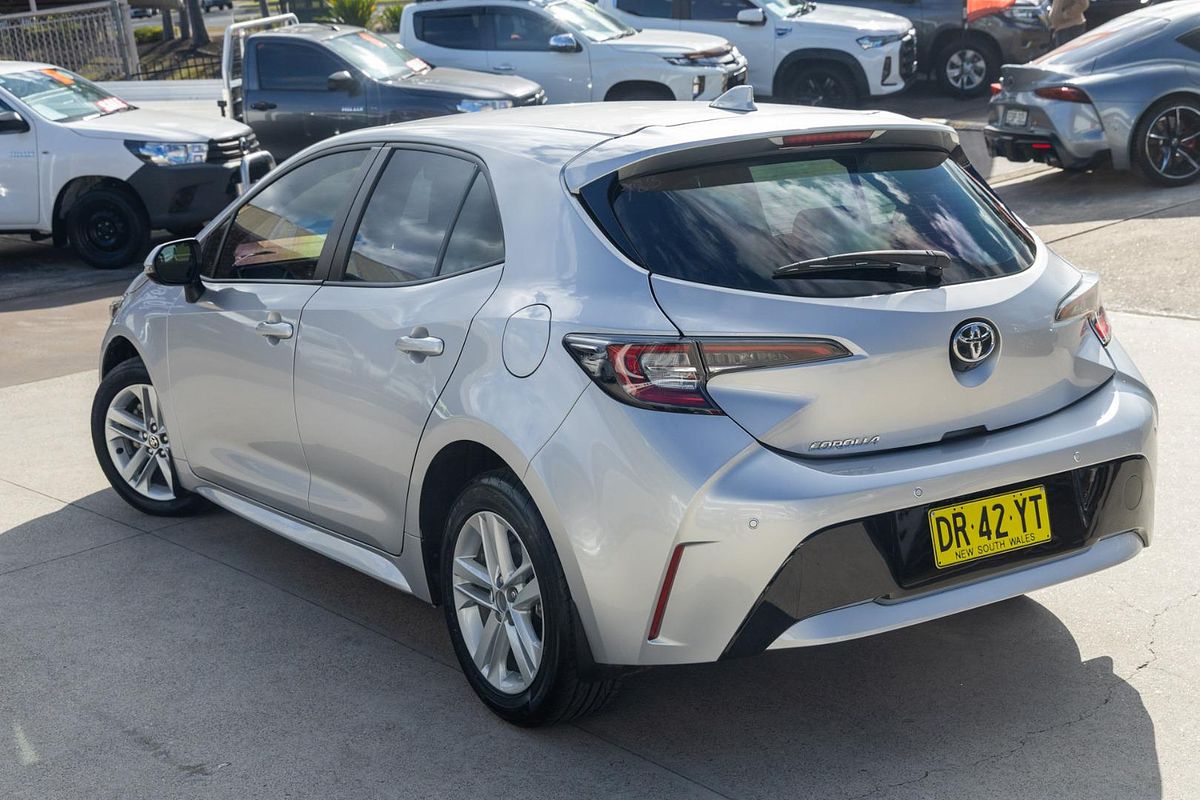 2018 Toyota Corolla Ascent Sport MZEA12R