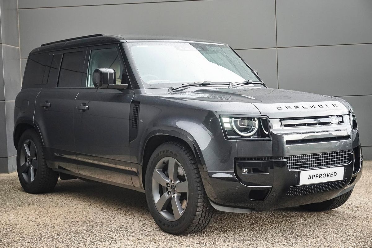 2026 Land Rover Defender 110 P425 X-Dynamic SE L663