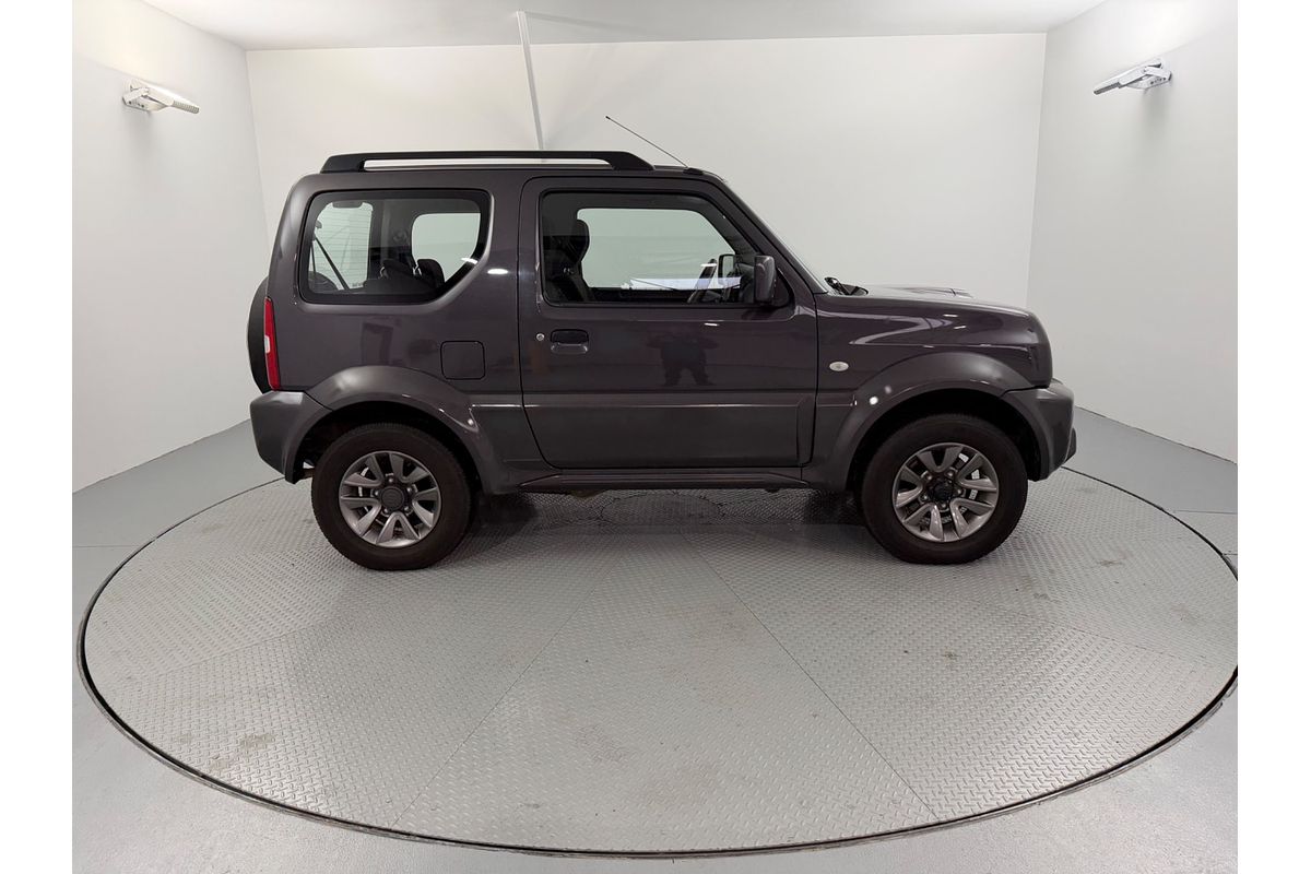 2016 Suzuki Jimny Sierra SN413 T6