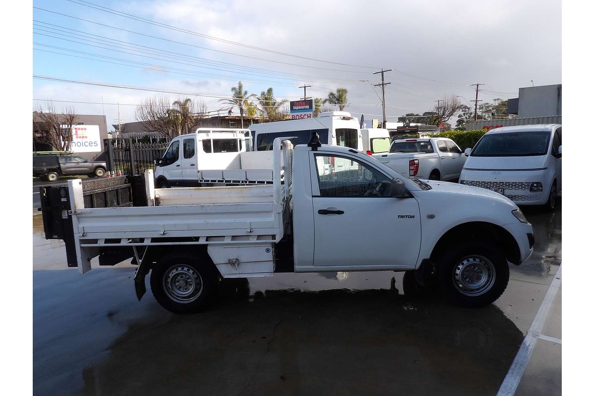 2014 Mitsubishi Triton GL MN Rear Wheel Drive