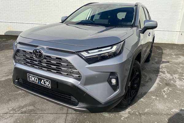 2025 Toyota RAV4 Cruiser AXAH52R