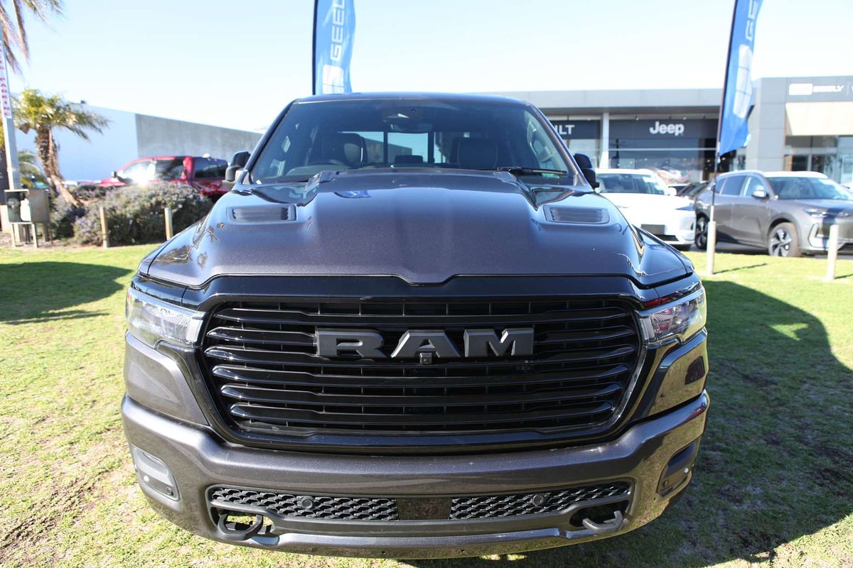 2026 RAM 1500 Laramie Sport Hurricane SO RamBox DT 4X4 SWB