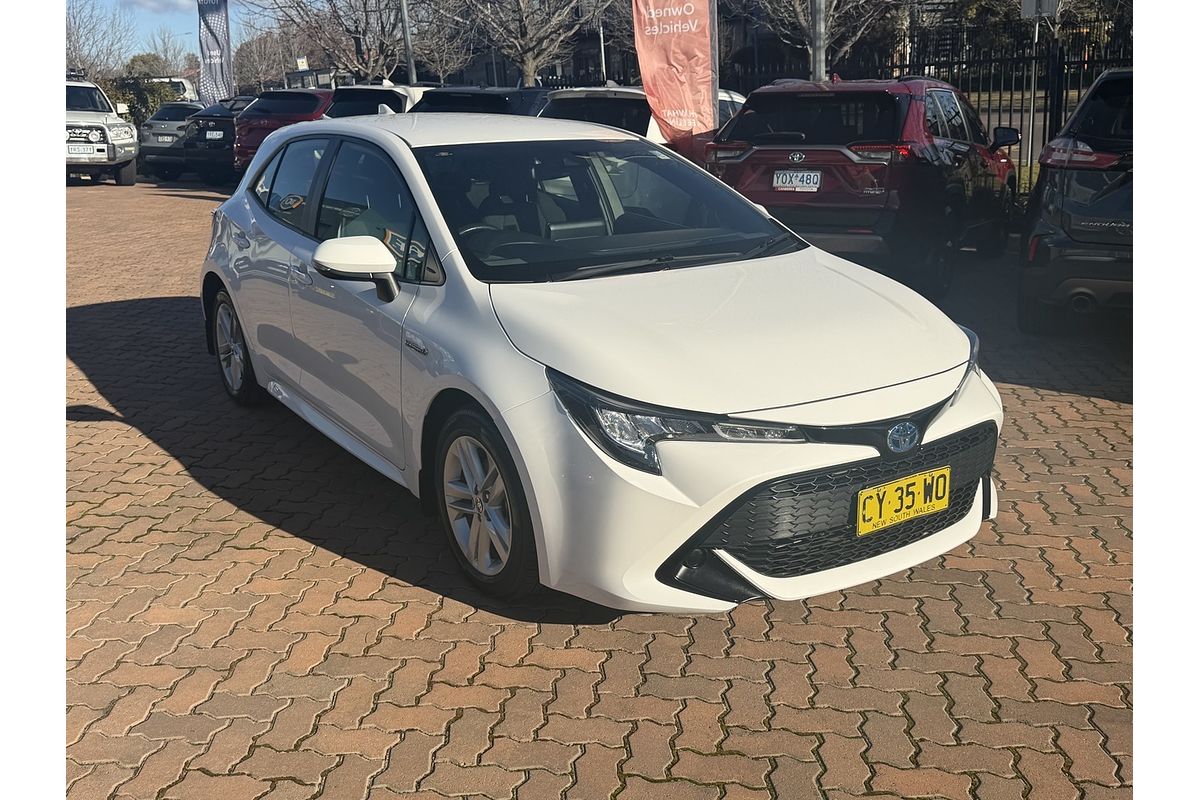 2020 Toyota Corolla Ascent Sport MZEA12R