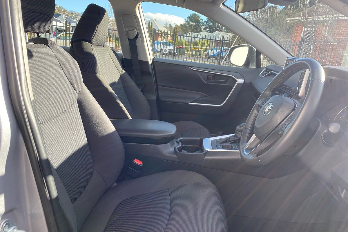 2021 Toyota RAV4 GX AXAH52R