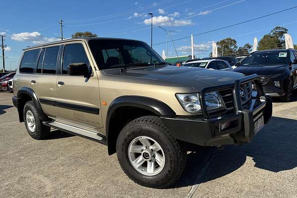 2003 Nissan Patrol ST GU III