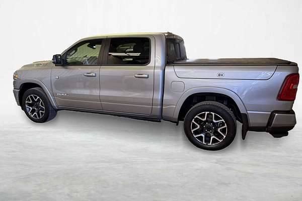 2024 RAM 1500 Laramie Sport Hurricane SO RamBox DT 4X4 SWB