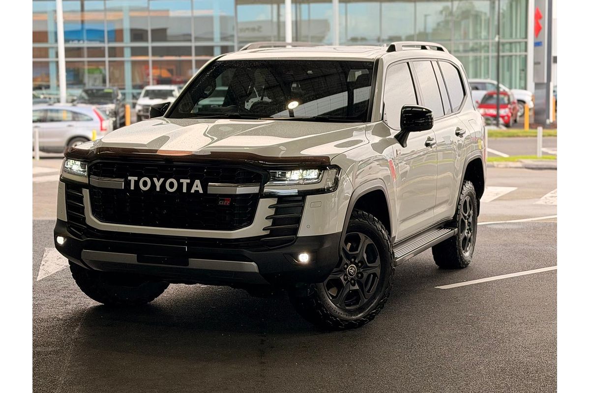 2022 Toyota Landcruiser GR Sport FJA300R