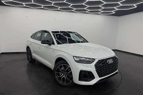 2022 Audi Q5 45 TFSI S line FY