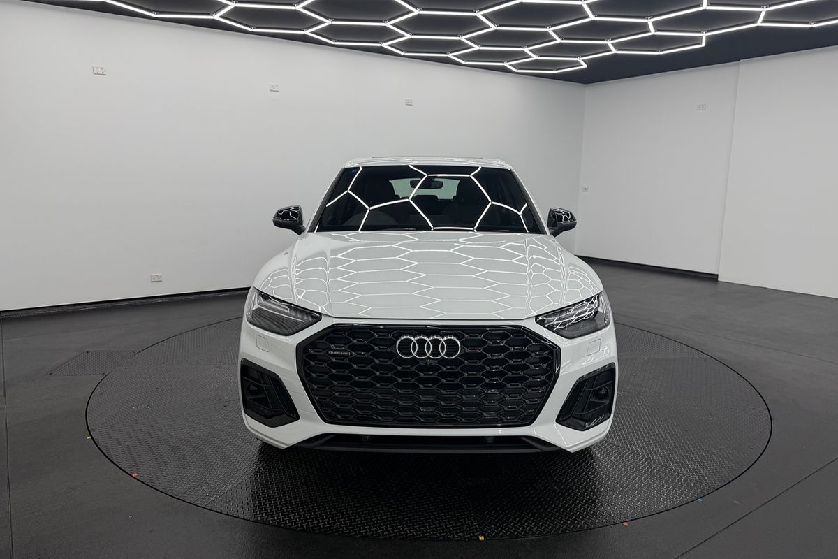 2022 Audi Q5 45 TFSI S line FY