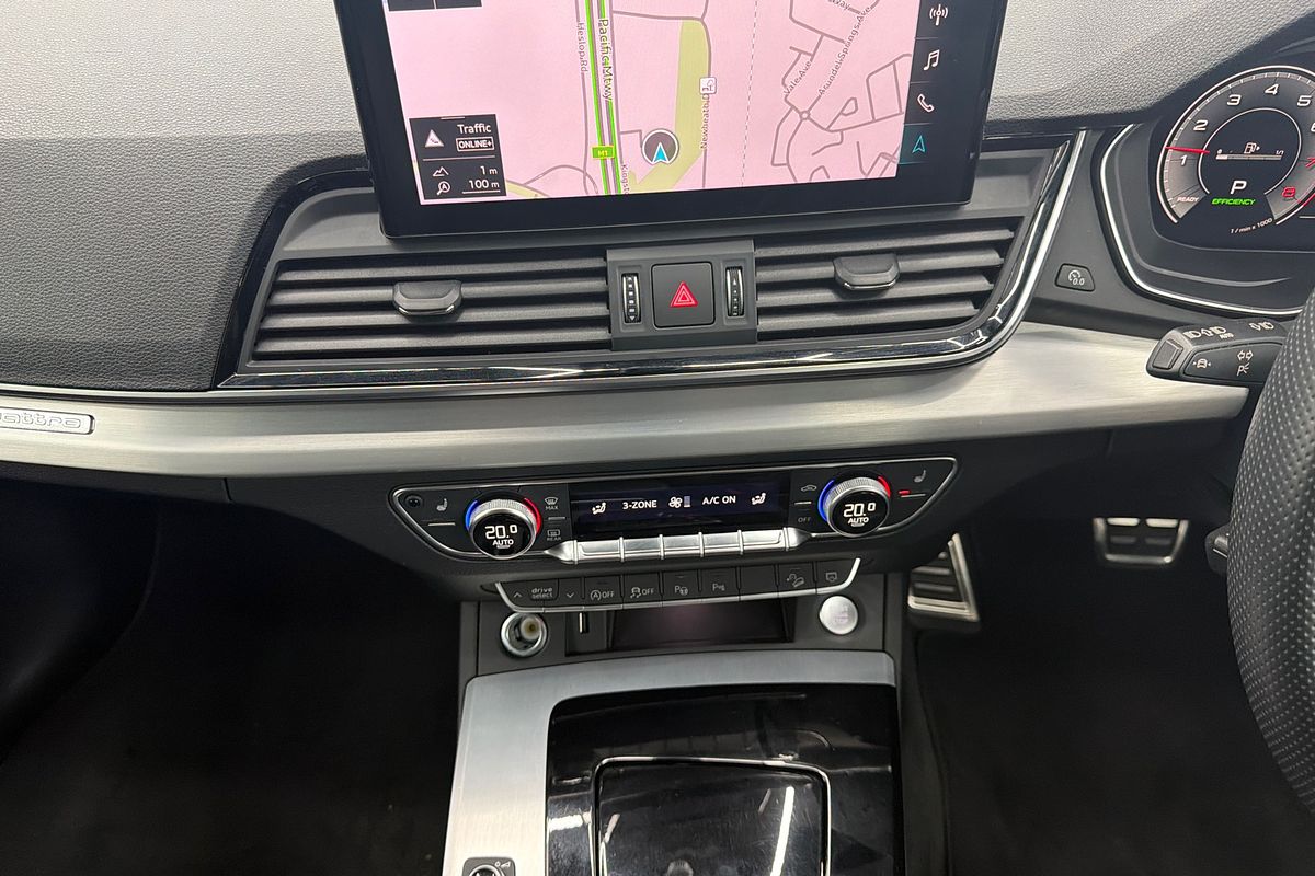 2022 Audi Q5 45 TFSI S line FY