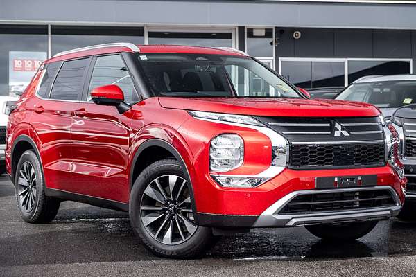 2026 Mitsubishi Outlander LS ZM