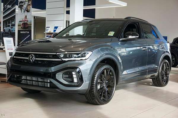 2025 Volkswagen T-Roc 140TSI R-Line D11