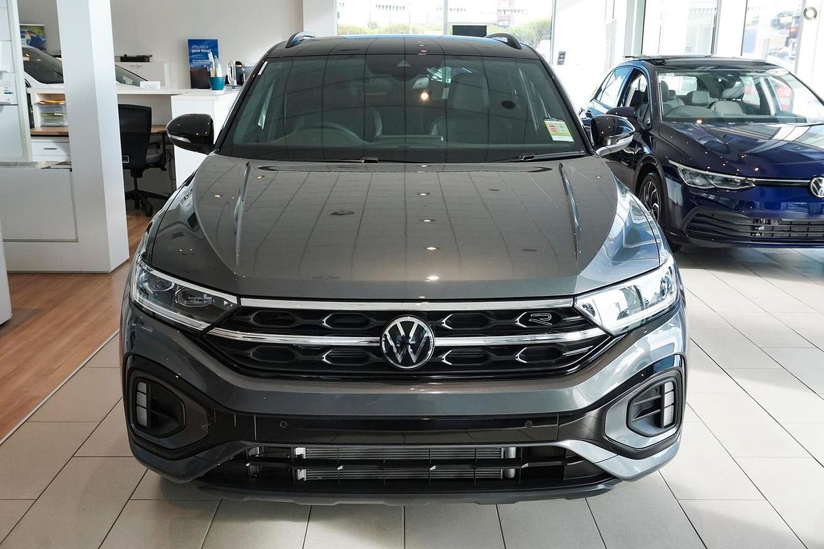 2025 Volkswagen T-Roc 140TSI R-Line D11