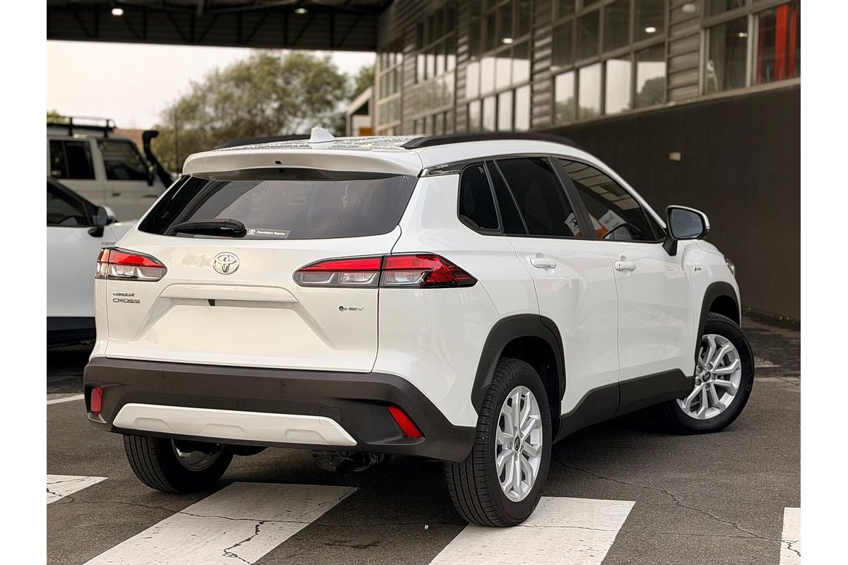 2024 Toyota Corolla Cross GXL MXGH10R