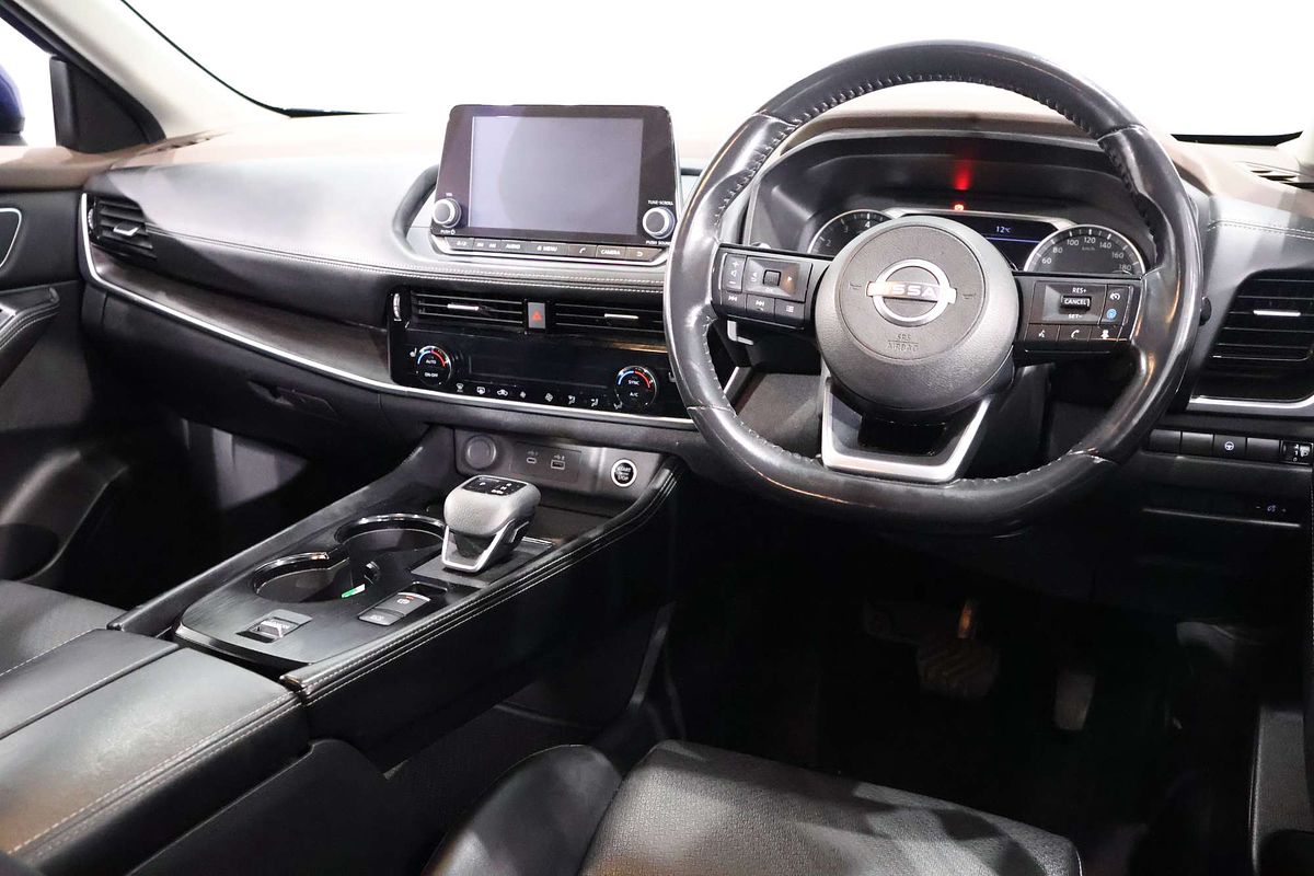 2022 Nissan X-TRAIL ST-L T33