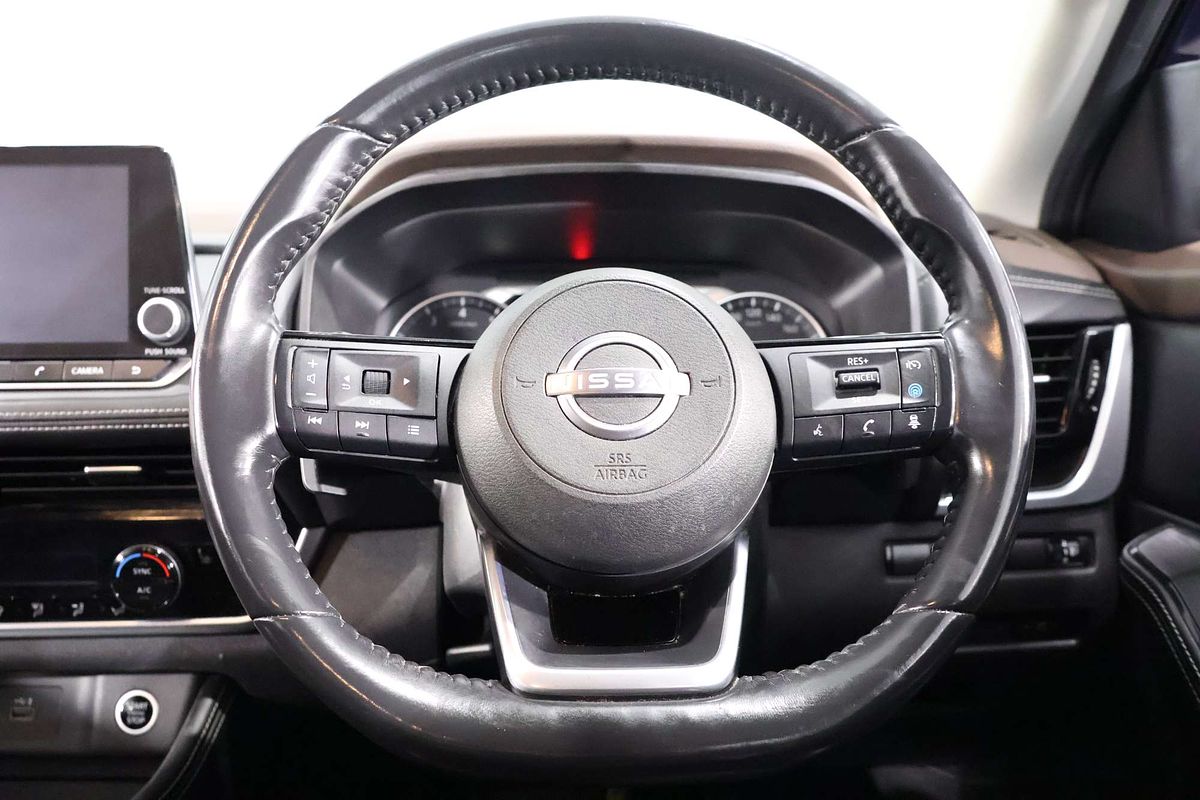 2022 Nissan X-TRAIL ST-L T33