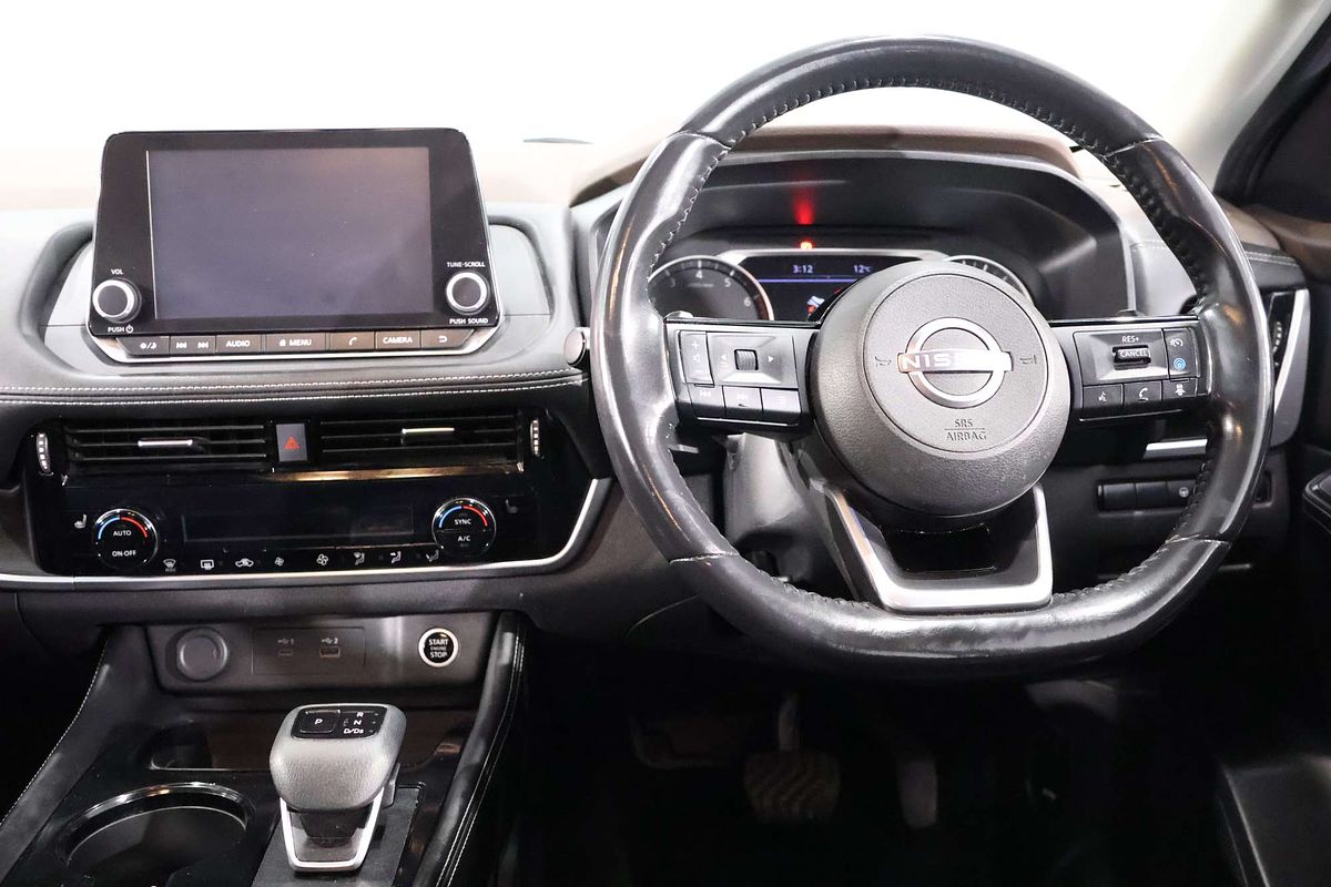 2022 Nissan X-TRAIL ST-L T33