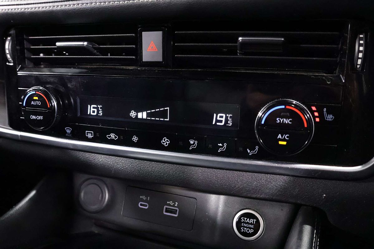 2022 Nissan X-TRAIL ST-L T33