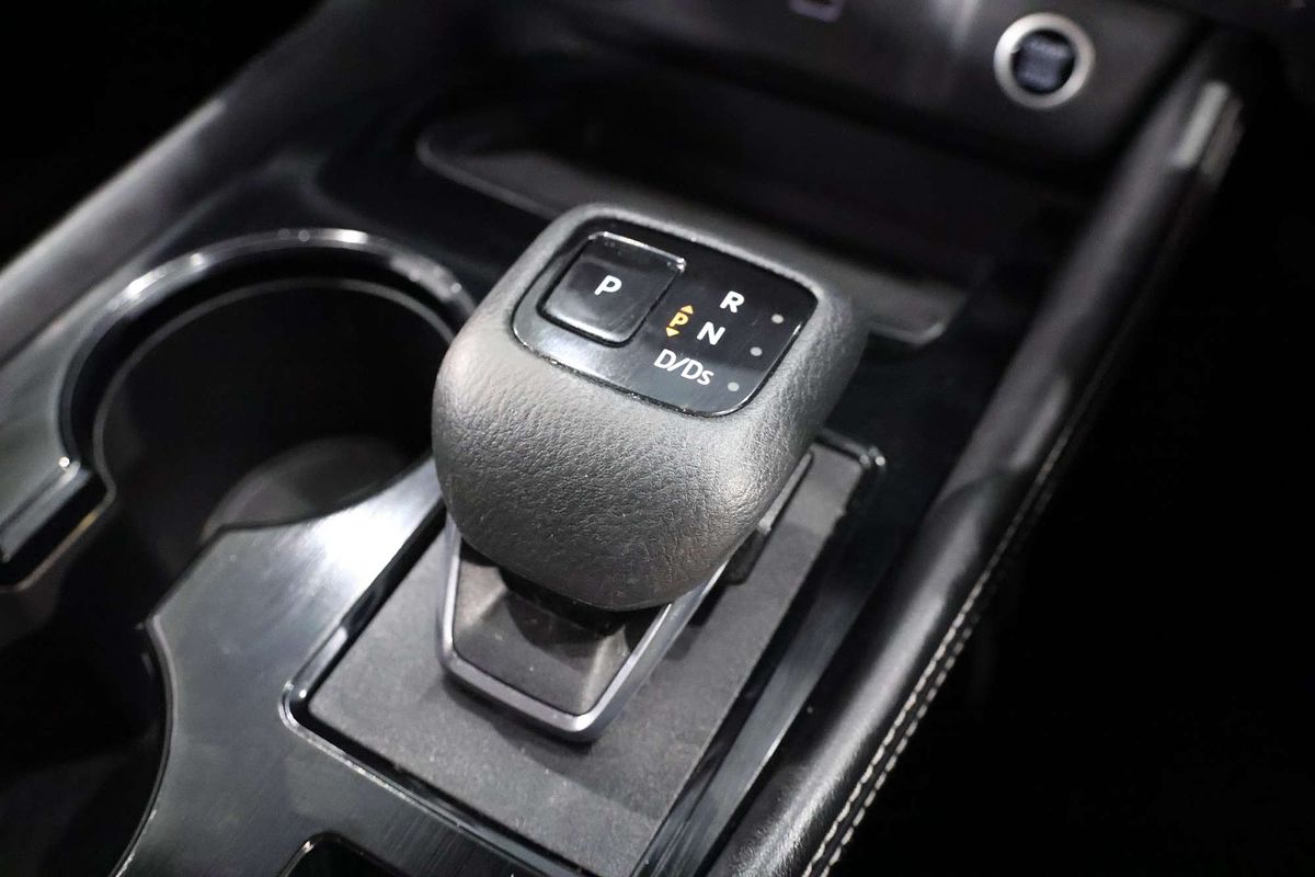 2022 Nissan X-TRAIL ST-L T33