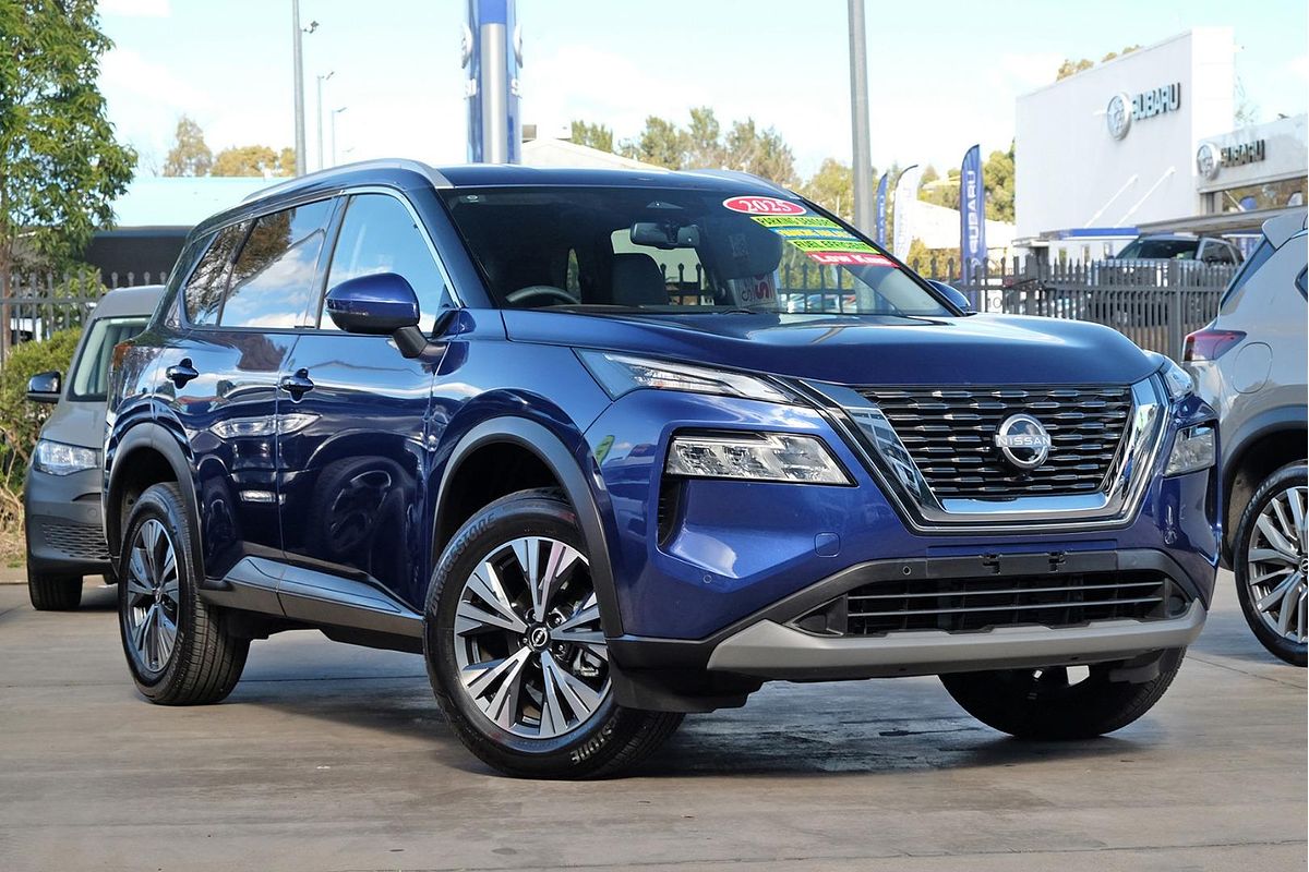 2025 Nissan X-TRAIL ST-L T33