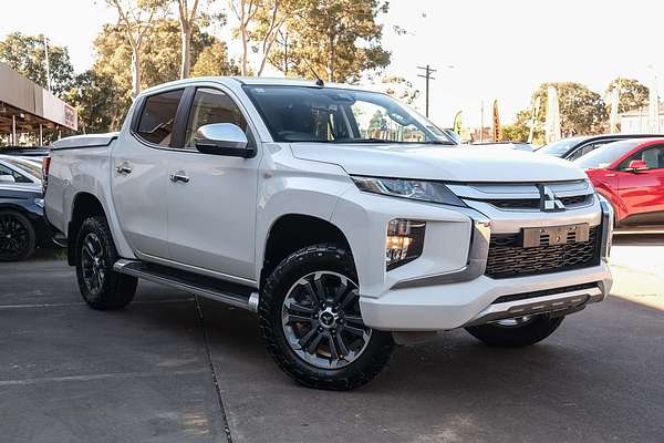 2021 Mitsubishi Triton GLX-R MR 4X4