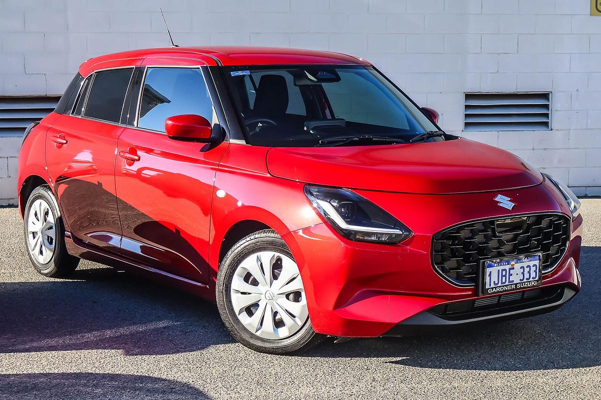 2025 Suzuki Swift Hybrid UZ