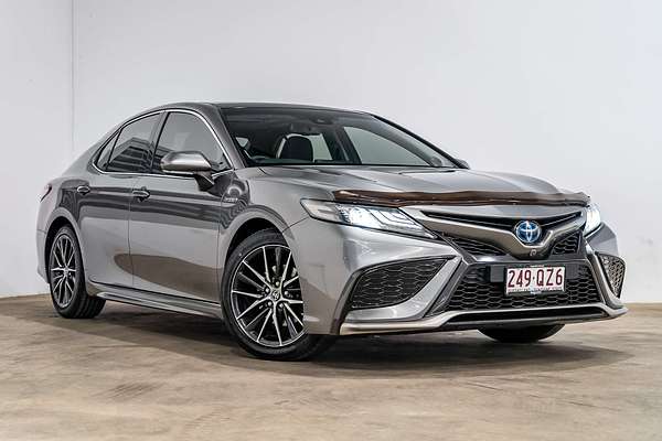 2022 Toyota Camry SL AXVH70R