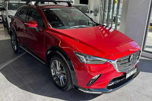 2025 Mazda CX-3 G20 Akari DK