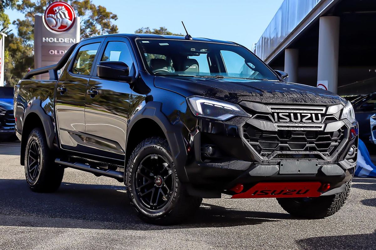 2026 Isuzu D-MAX BLADE 4X4
